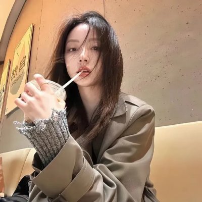 老虎甩须 海报